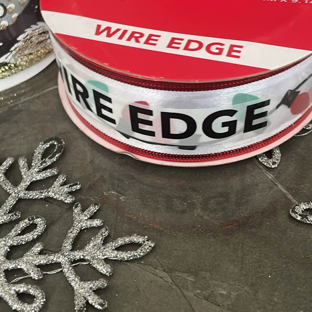 Festive Wire Edge Ribbon Set - Picture 6 of 7